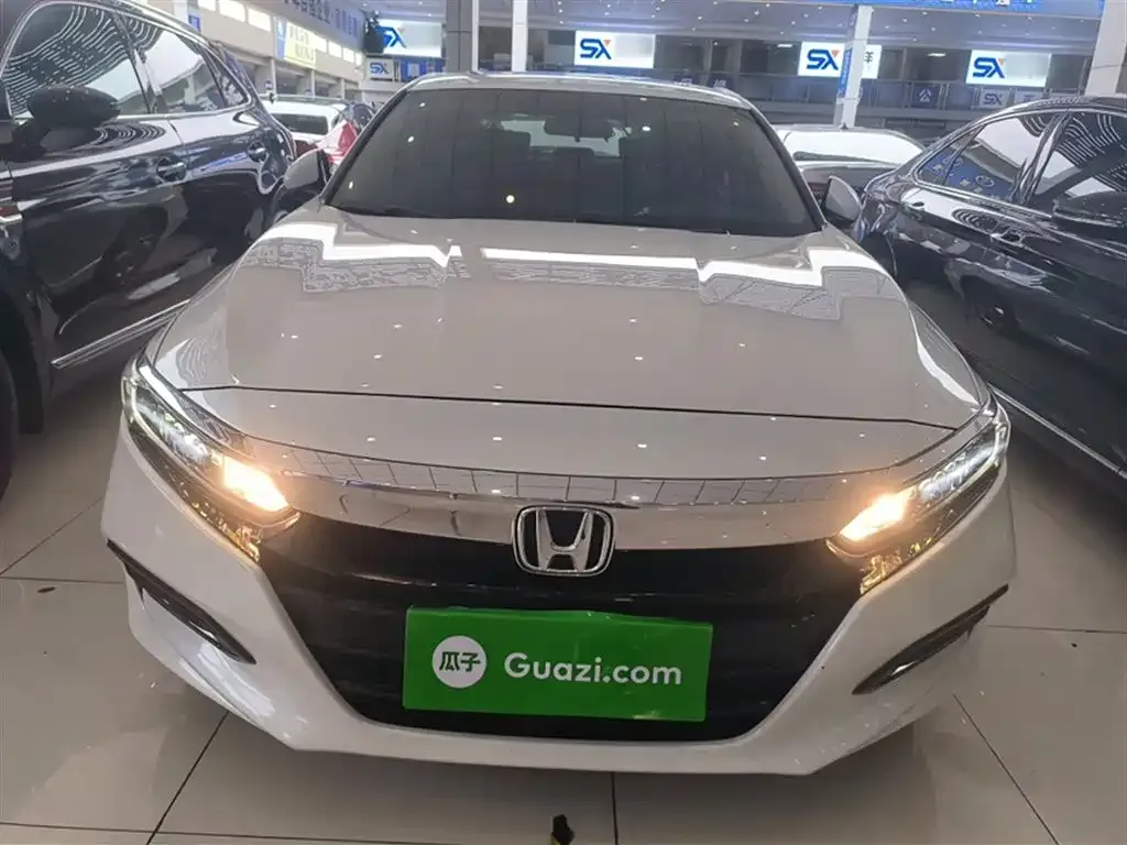 Honda Accord — фото 5