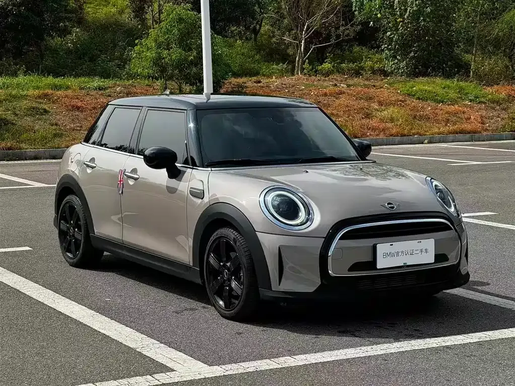 MINI Cooper (3-door) 2024 из CN, фото 9