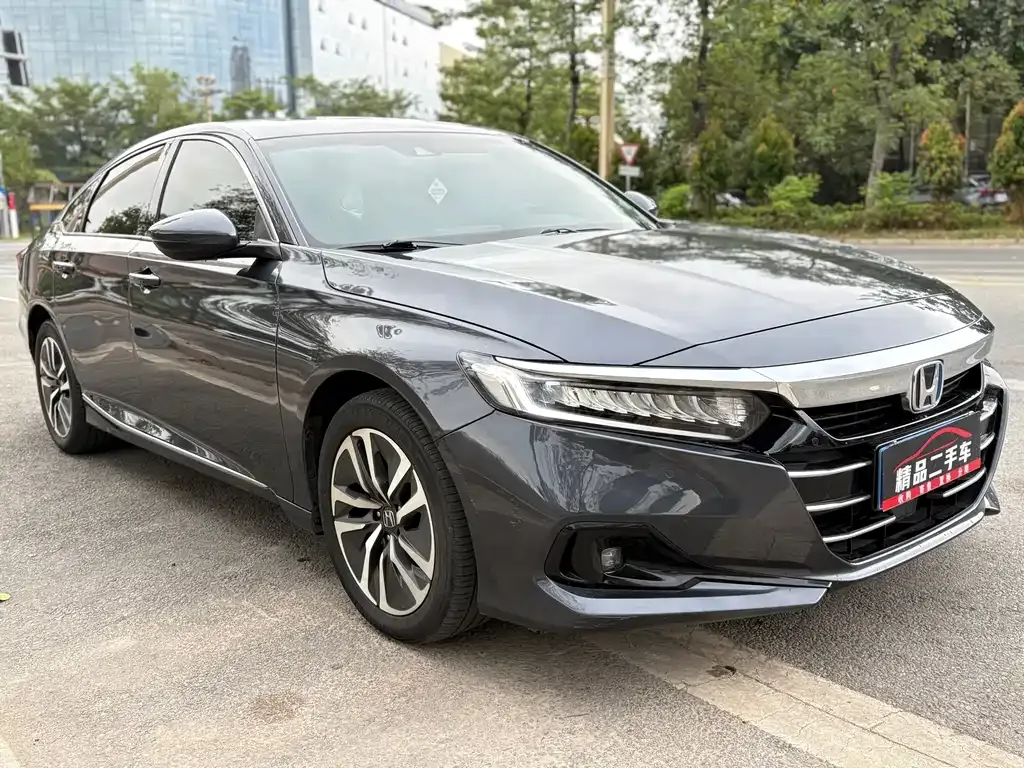 Honda Accord — фото 4
