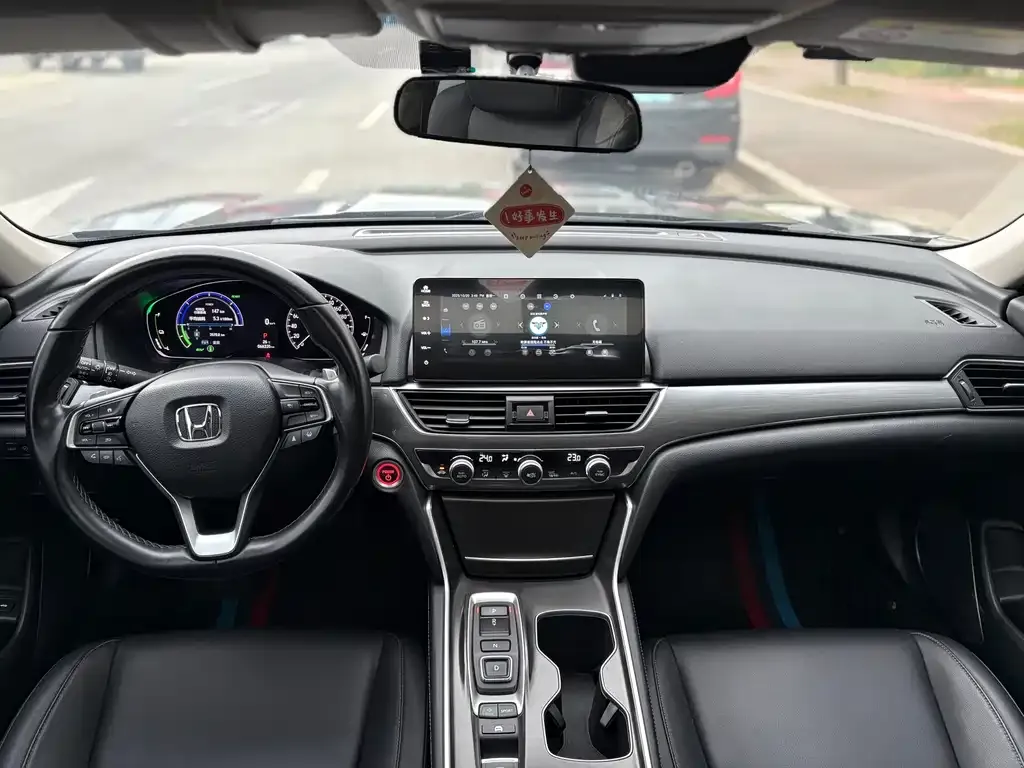 Honda Accord — фото 5
