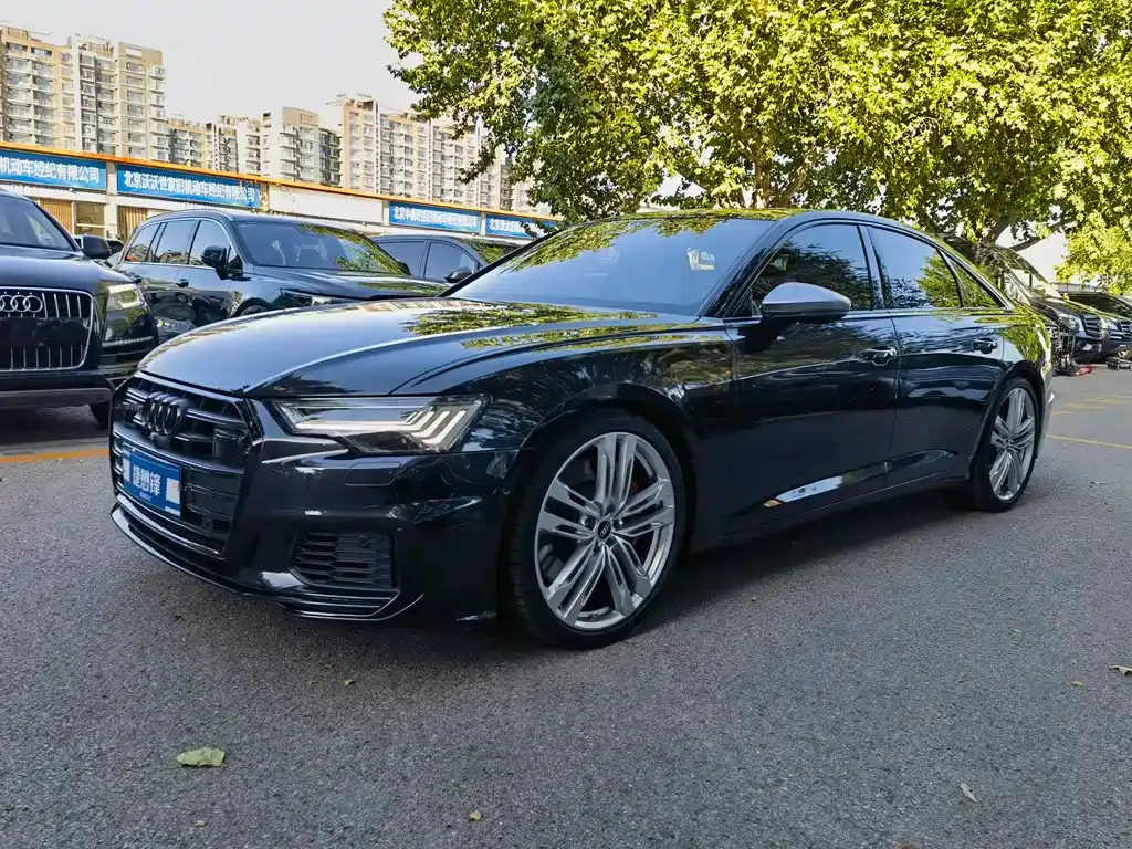 Audi S6