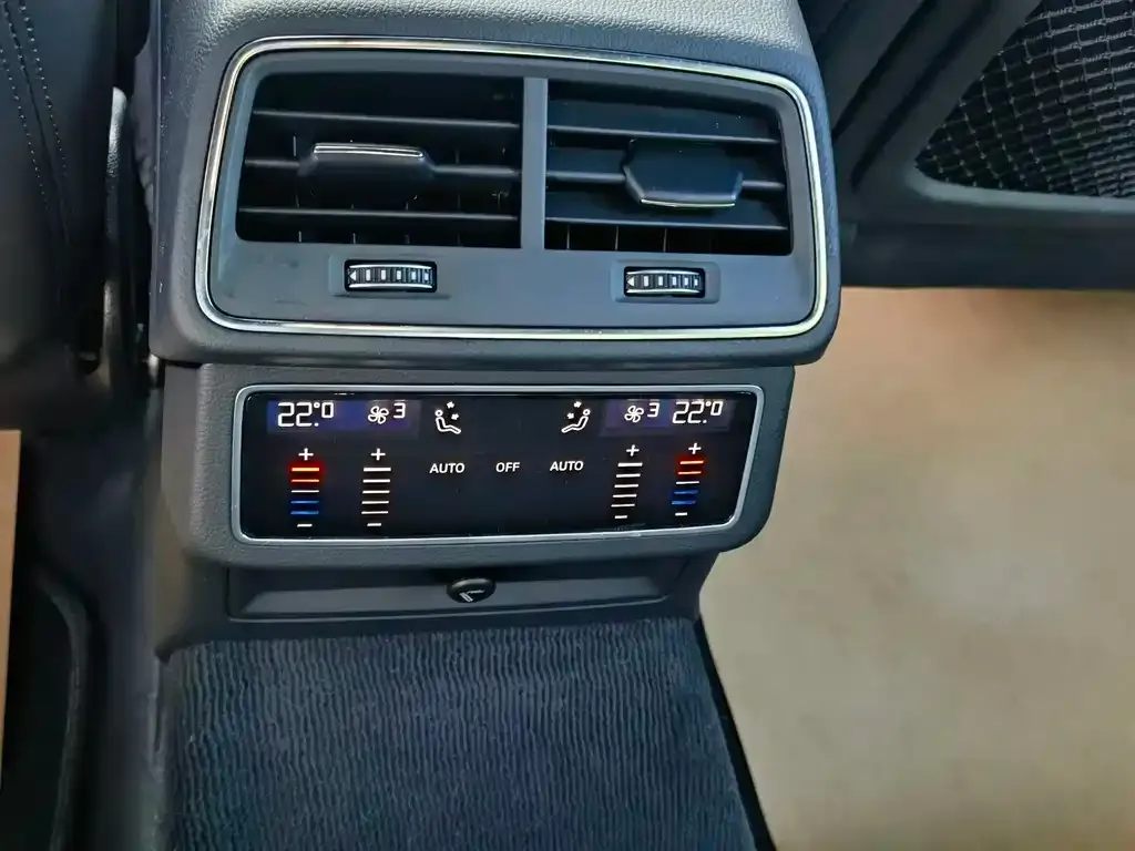 Audi S6 2022 из CN, фото 9