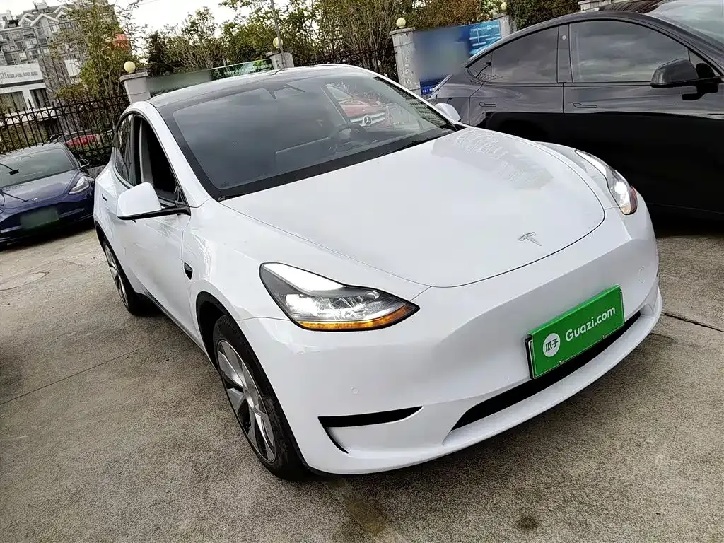 Tesla Model Y 2023 из CN, фото 4