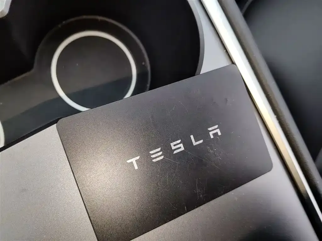 Tesla Model Y 2023 из CN, фото 9