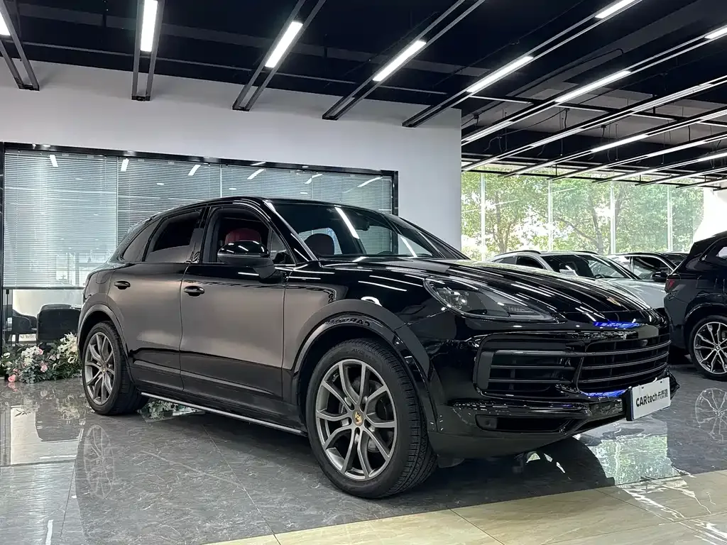 Porsche Cayenne — фото 3