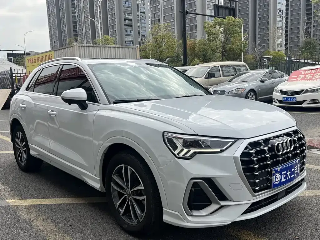 Audi Q3 2021 из CN, фото 3