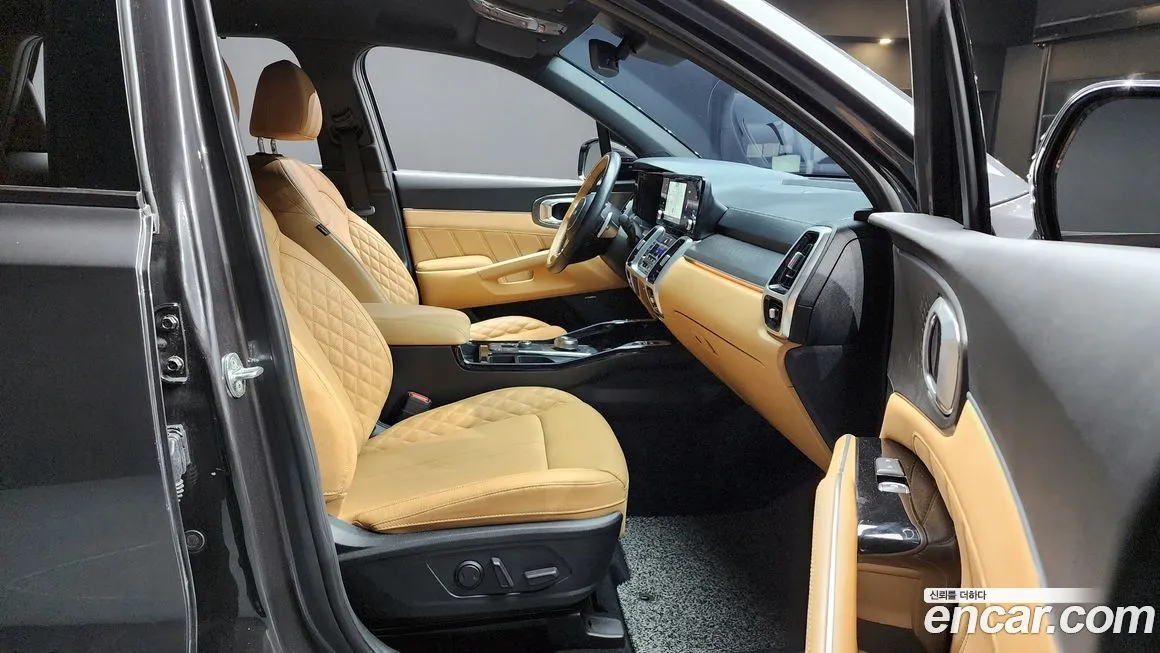 Kia Sorento — фото 10