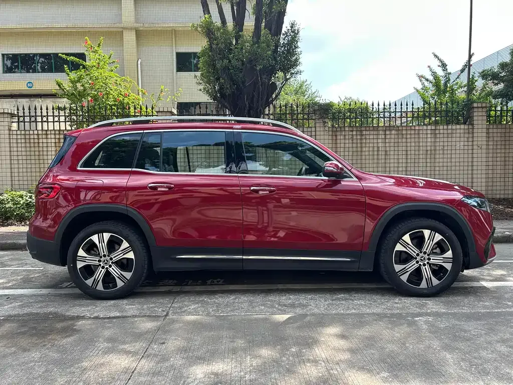 Mercedes-Benz EQB 2025 из CN, фото 3