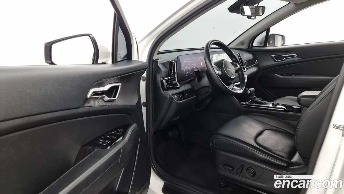Kia Sportage — фото 10