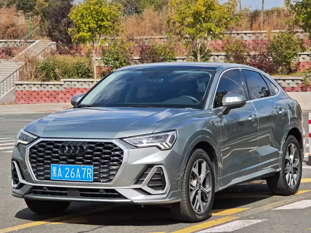 Audi Q3 Sportback — фото 2