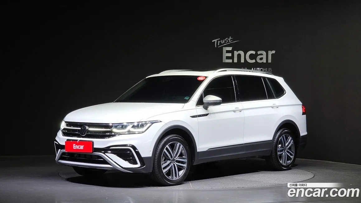 Volkswagen Tiguan 2023 из KR, фото 1