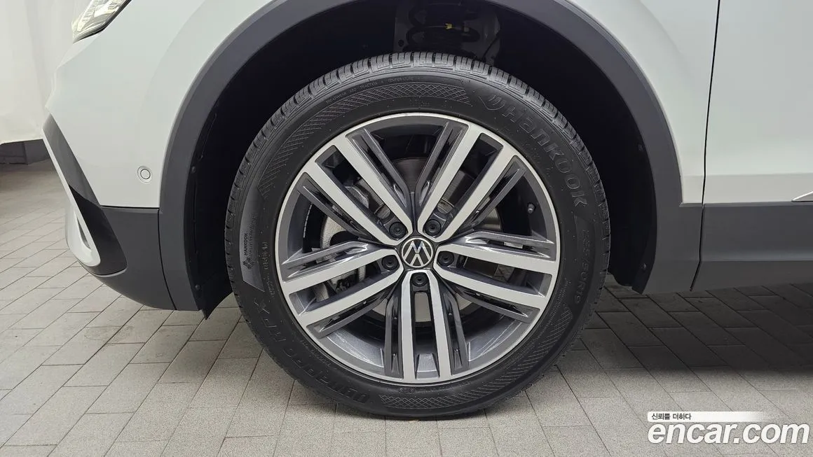 Volkswagen Tiguan 2023 из KR, фото 5