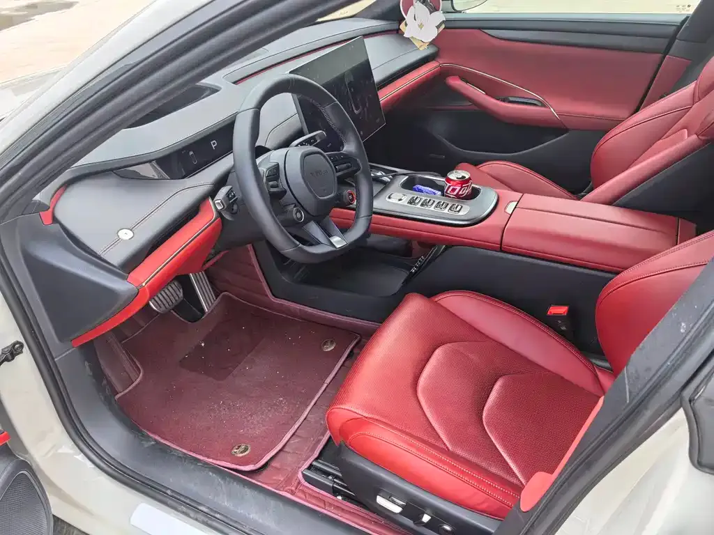 Xiaomi SU7 — фото 6