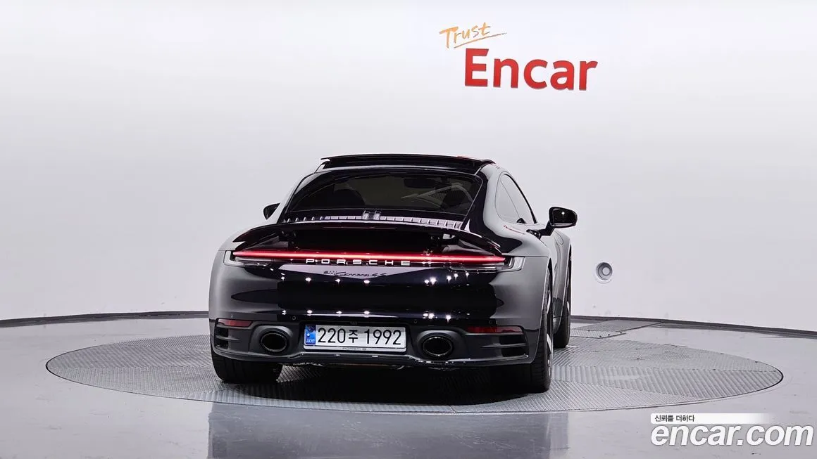 Porsche 911 2024 из KR, фото 4