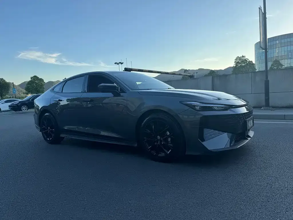 [object Object] UNI-V 2024 из CN, фото 4