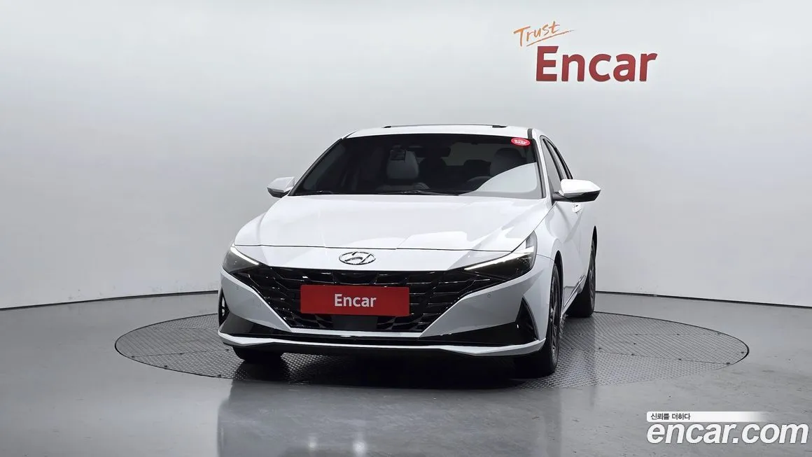 Hyundai AVANTE — фото 3