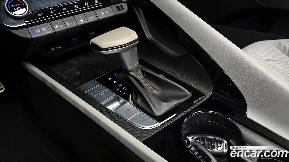 Hyundai AVANTE — фото 9