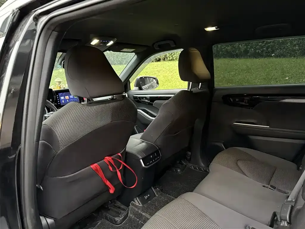 Toyota Crown Kluger 2022 из CN, фото 9
