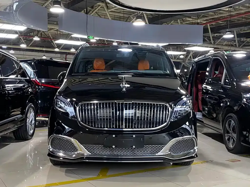 Mercedes-Benz Vito — фото 1
