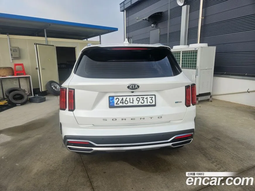 Kia Sorento — фото 3