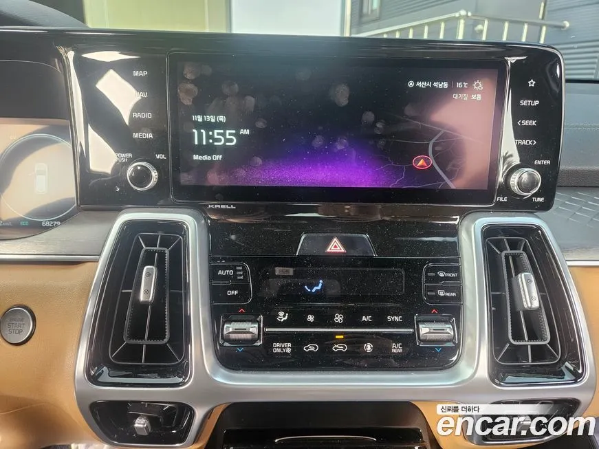 Kia Sorento — фото 8