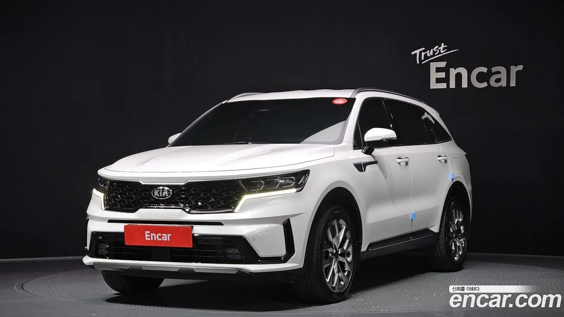 Kia Sorento — фото 1