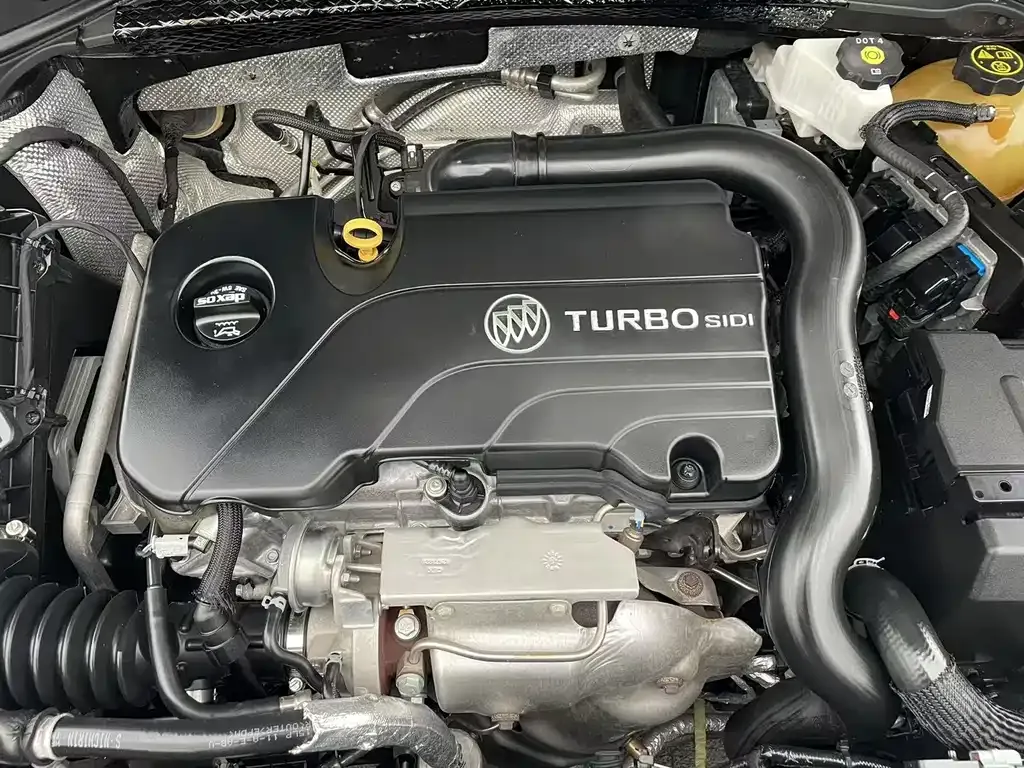 Buick LaCrosse 2021 из CN, фото 6