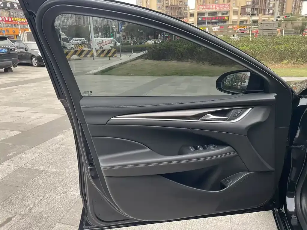 Buick LaCrosse 2021 из CN, фото 7