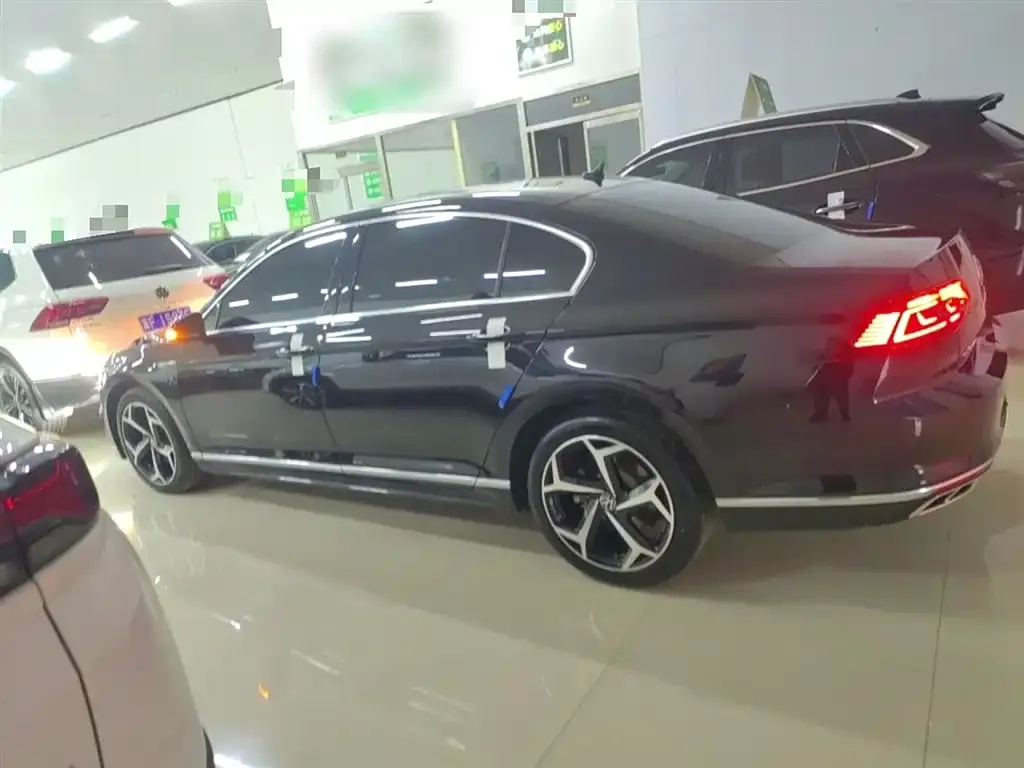 Volkswagen Magotan — фото 5