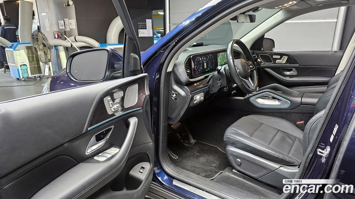 Mercedes-Benz GLE-Class — фото 10