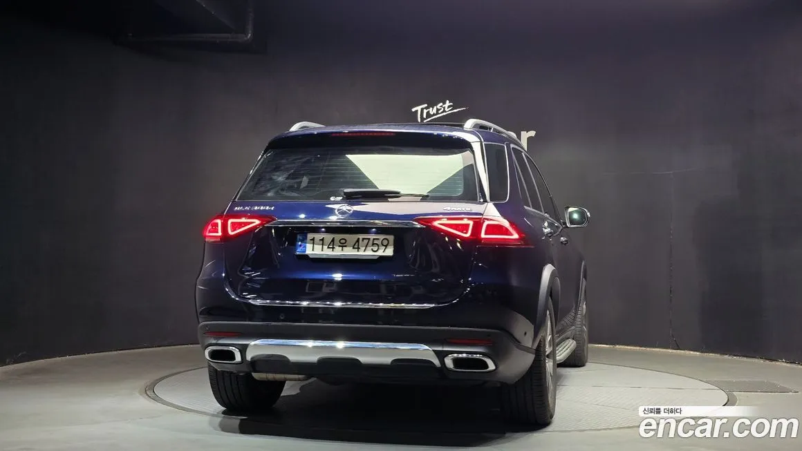 Mercedes-Benz GLE-Class — фото 4
