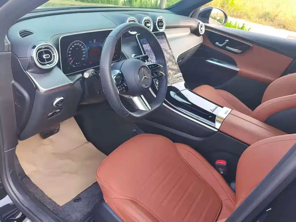 Mercedes-Benz GLC 2024 из CN, фото 10