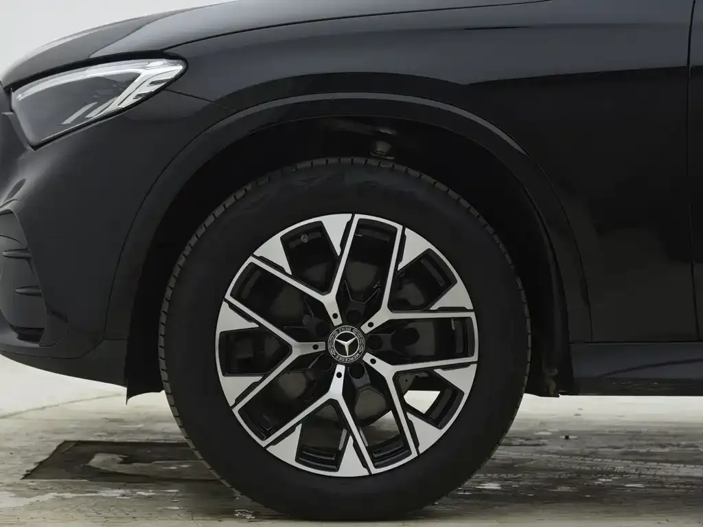 Mercedes-Benz GLC 2024 из CN, фото 6