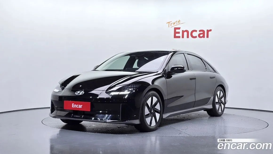 Hyundai Ioniq6 — фото 1