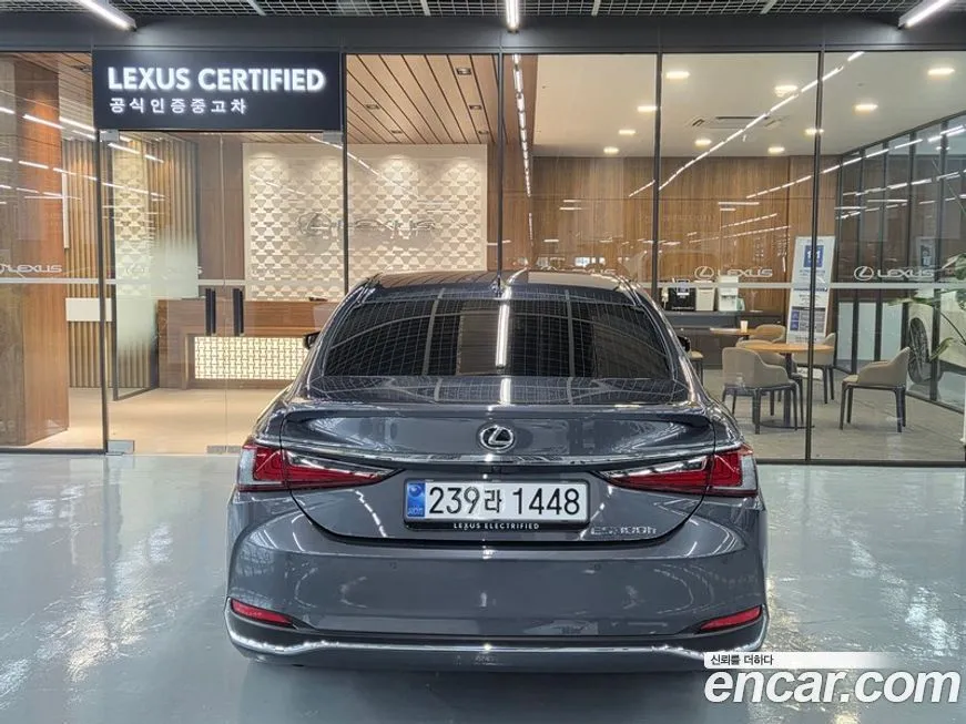 Lexus ES 2025 из KR, фото 4