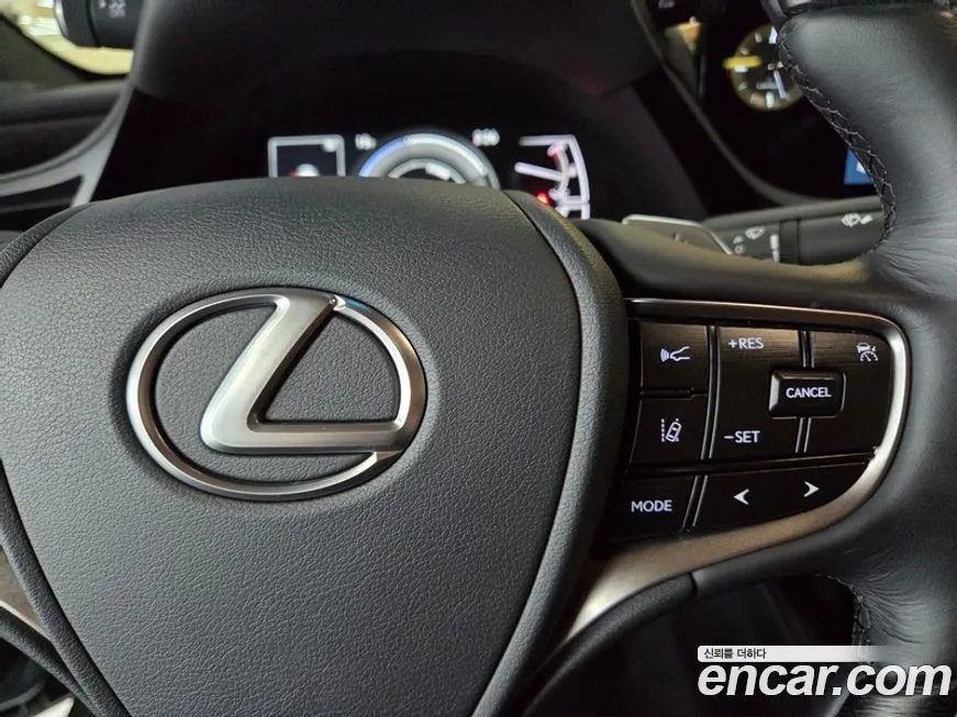 Lexus ES 2025 из KR, фото 6