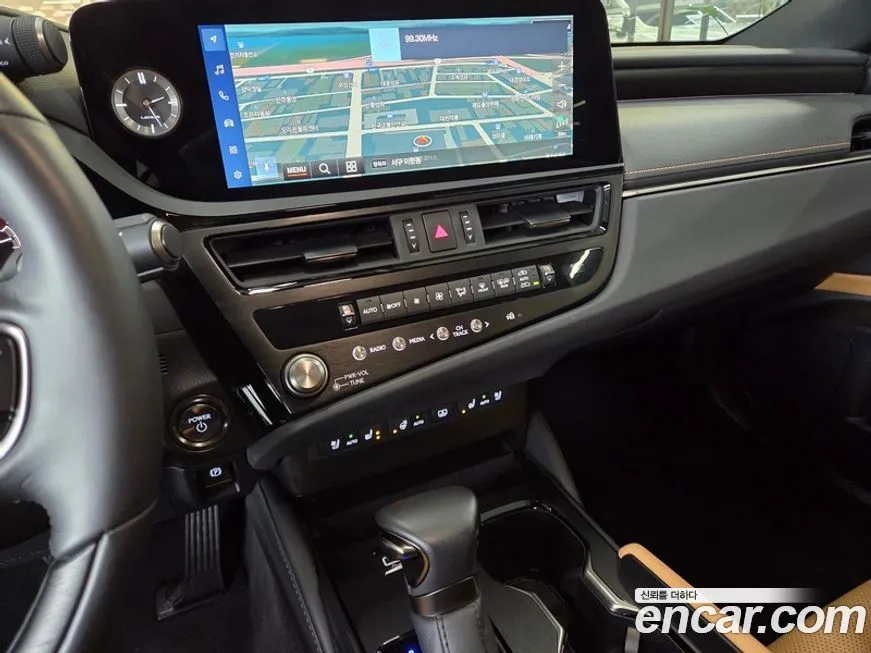 Lexus ES 2025 из KR, фото 7