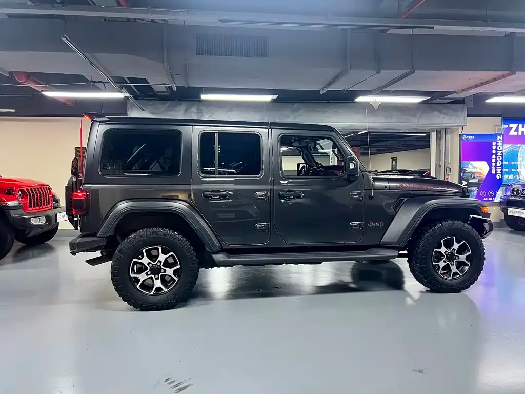 Jeep Wrangler — фото 3