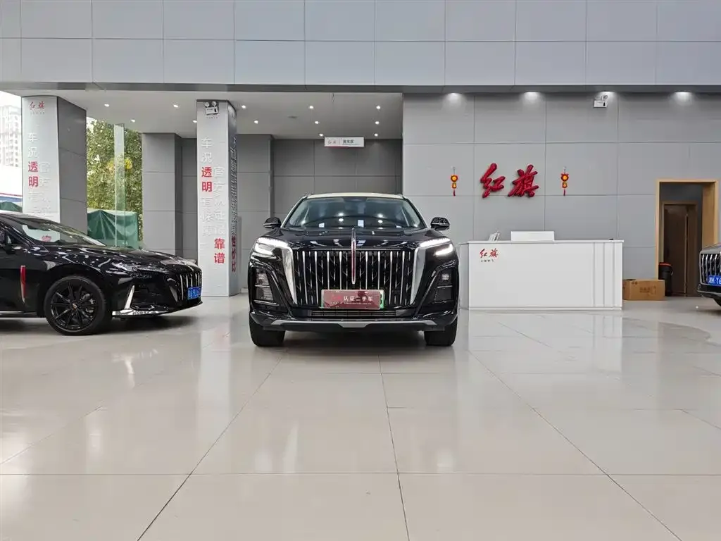 Hongqi HS3 PHEV — фото 2