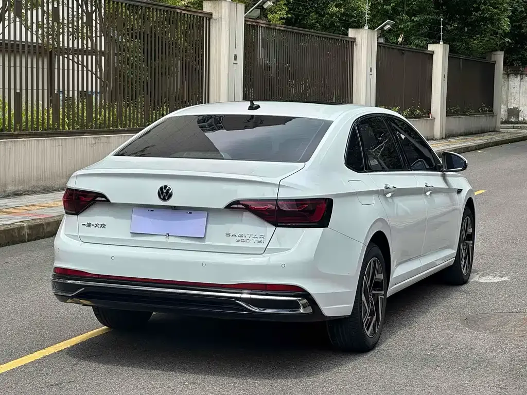 Volkswagen Sagitar 2023 из CN, фото 6