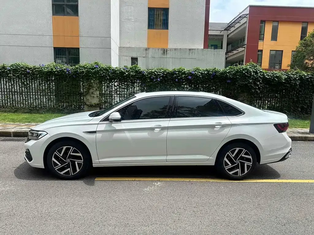 Volkswagen Sagitar 2023 из CN, фото 7
