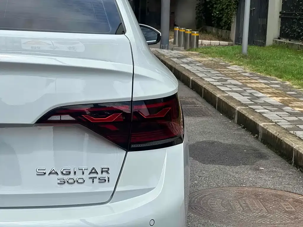 Volkswagen Sagitar 2023 из CN, фото 9