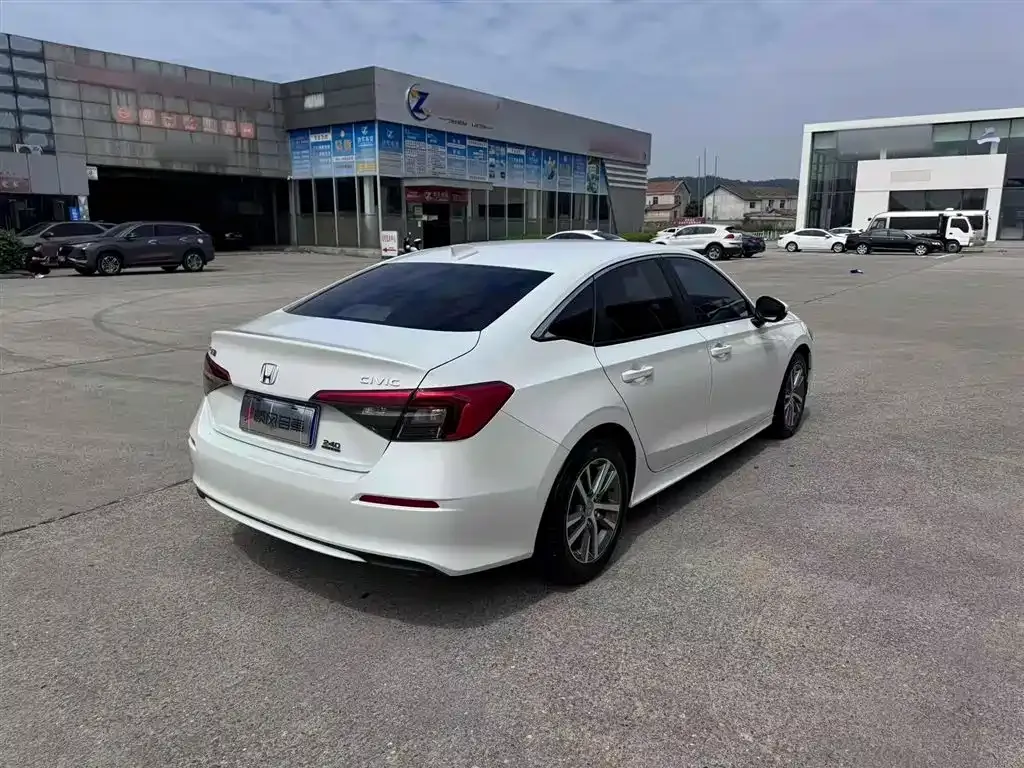 Honda Civic 2023 из CN, фото 7