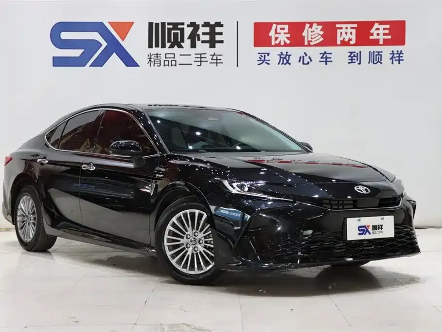 Toyota Camry 2025 из CN, фото 3