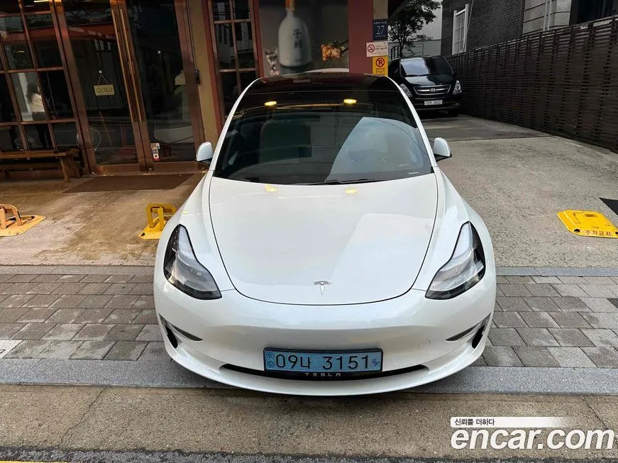 Tesla Model 3 — фото 2