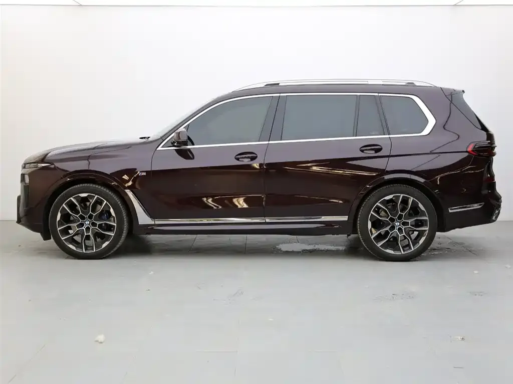 BMW X7 2024 из CN, фото 3