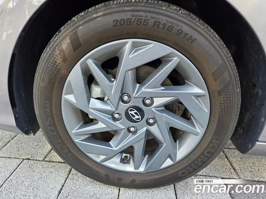 Hyundai AVANTE — фото 7