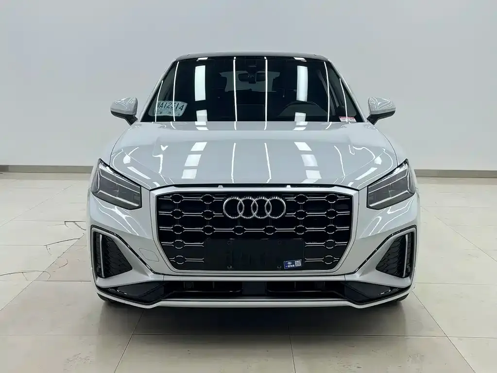 Audi Q2L 2022 из CN, фото 2