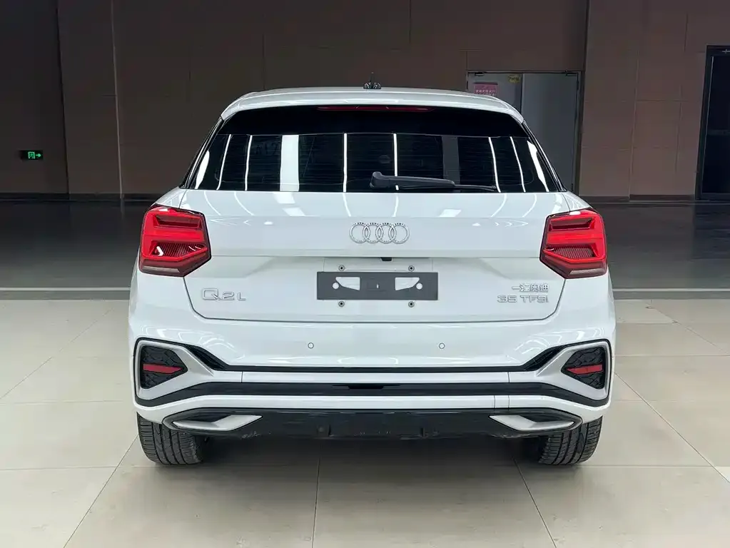 Audi Q2L 2022 из CN, фото 5