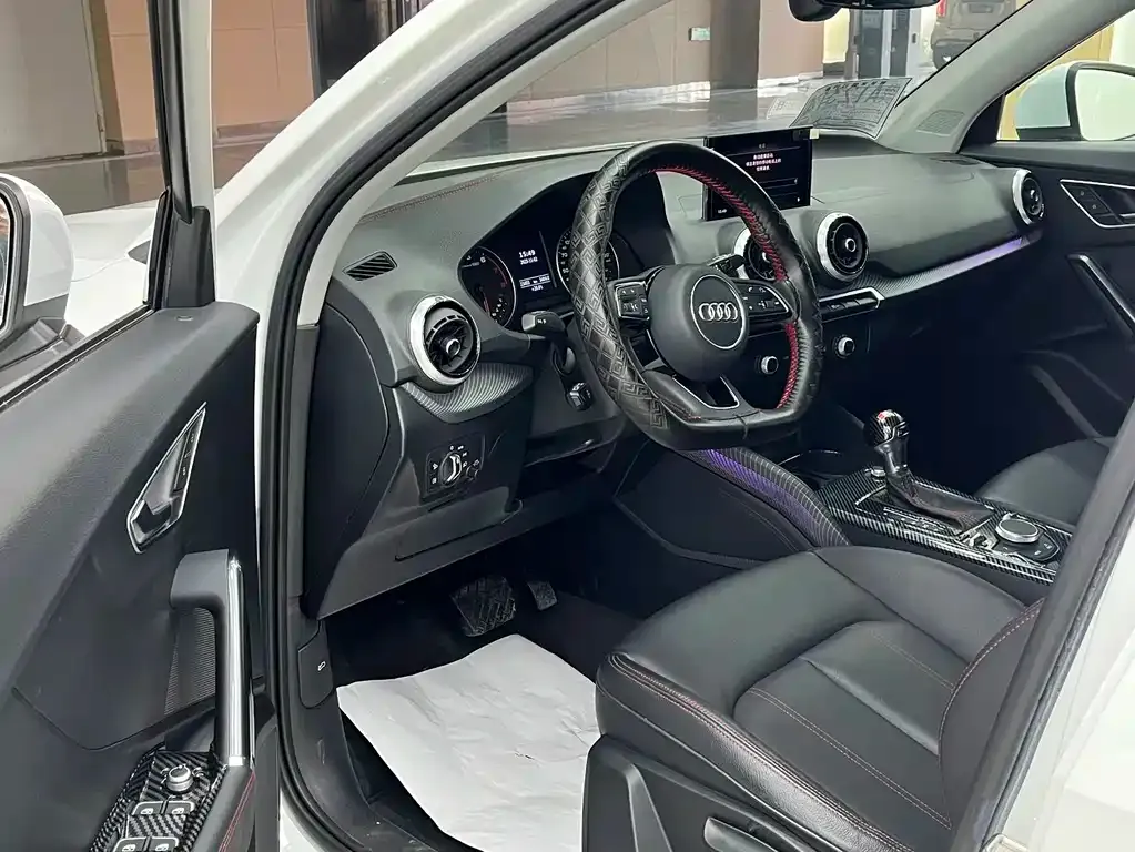 Audi Q2L 2022 из CN, фото 7